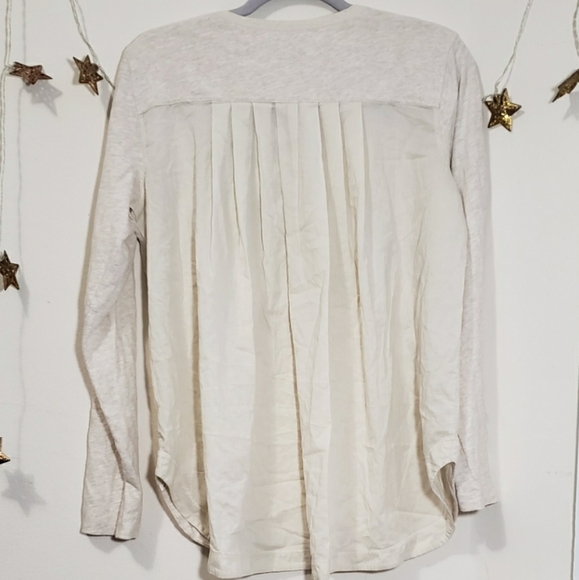 NWT Woolrich Longsleeve Size L - Picture 2 of 4